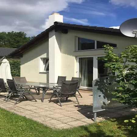 Im Eifelpark Mit Terrasse Hinterhausen